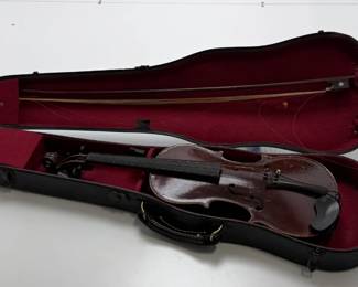 Vintage Antonius Stradivarius Copy Violin, Made in Czechoslovakia, Case & Bow
