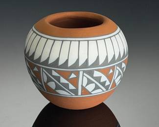 Mary Small Signed Jemez Pueblo Native American Hand-Coiled Art Pottery Pot