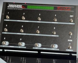 Voodoo Lab Ground Control Pro MIDI Foot Controller with Cables & Adapter