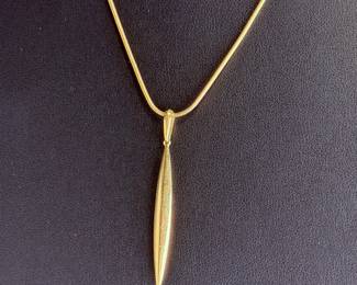 Tiffany & Co. 18k Gold Dagger Pendant & Serpentine Necklace Vintage 750