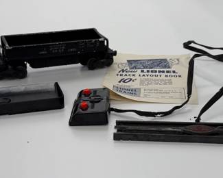 Lionel Postwar O Gauge 3469 Automatic Dump Car Set with Bin & Controller
