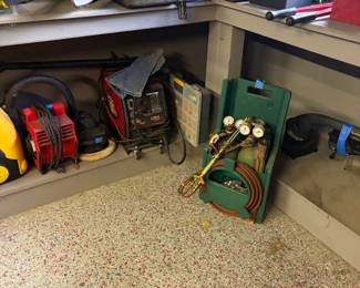 Welder, powertools, handtools, Dewalt, Makita, Milwaukee