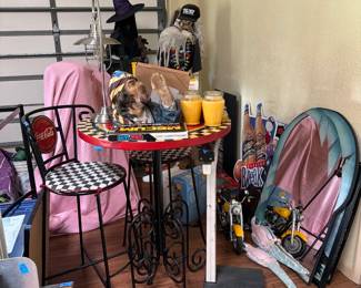 Vintage Coca Cola Table and Stools