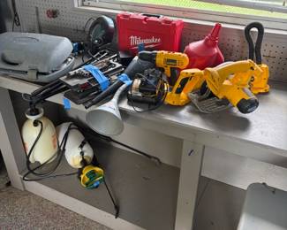 Dewalt, milwaukee, battery chargers, power tools