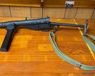 British WWII Sten MKII Submachine Gun