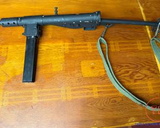 British WWII Sten MKII Submachine Gun