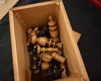 Vintage Wooden Chess Set, Staunton-style Pieces in Slide-Lid Box
