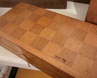 Vintage Staunton-Style Wooden Chess Set in Folding Board Box