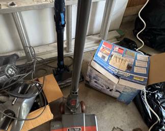 Shark Rocket HV302 Ultra-Light Corded Vacuum