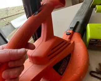 Black+Decker BEBL7000 3-in-1 Corded Electric Leaf Blower, Vacuum, Mulcher