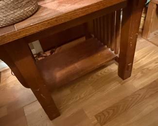 Mission Style Oak End Table with Slats