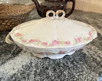 Charles Field Haviland Limoges Covered Vegetable Dish