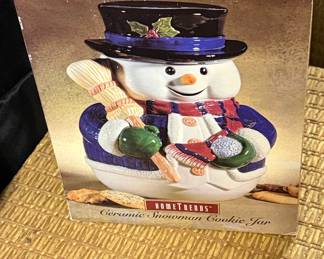 HomeTrends Ceramic Snowman Cookie Jar