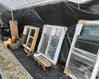 New and used windows, Vintage Sled