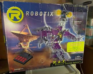 Robotix toy robot