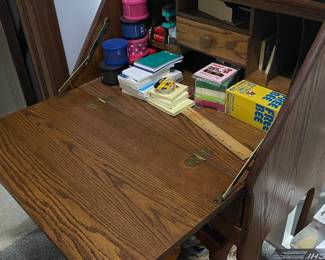 Small writing desk