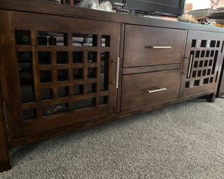 Tv stand