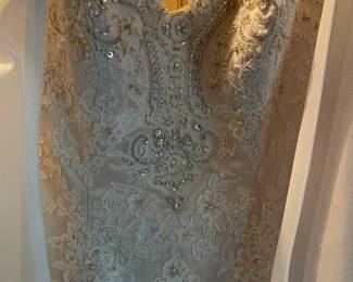 Wedding dress