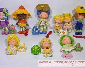 1 TWENTY THREE 1979 Strawberry Shortcake Dolls and Friends. Includes the 1981 Villians Sour Grapes and Purple Pie Man