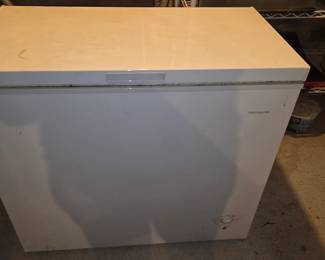 Chest freezer