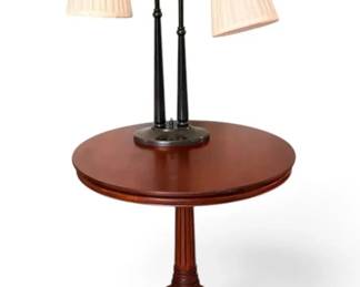 Circular End Table With Table Lamp