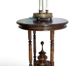 Round End Table With Faux Candle Lamp
