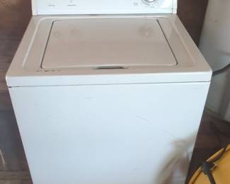 Inglis by Whirlpool Super Capacity Top-Load Washer