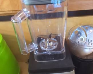 Midea High-Speed Professional Blender