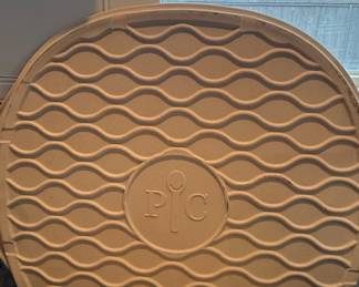 Pampered Chef Round Pizza Stone