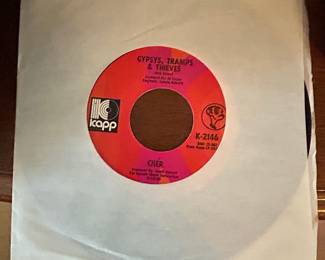 Cher - Gypsys, Tramps & Thieves 7-inch Vinyl Single