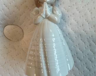 Nao First Communion Girl Figurine #0236