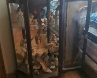 Vintage Corner Curio Cabinet with Etched Glass Door and Ball-and-Claw Feet
