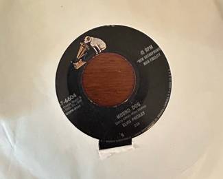 Elvis Presley - Hound Dog / Don't Be Cruel 45 RPM Record