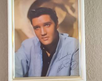 Elvis Presley Facsimile Autograph Portrait