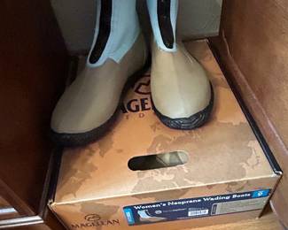 Magellan Outdoors Women's Neoprene Wading Boots