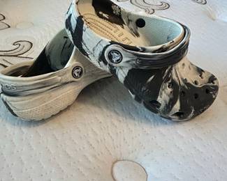 Crocs Classic Marbled Clog