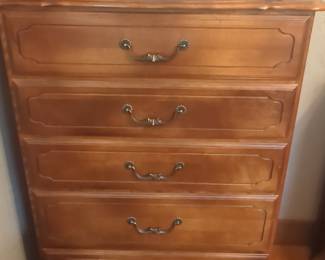 Ethan Allen Furniture French Provincial Style Five-Drawer Chest