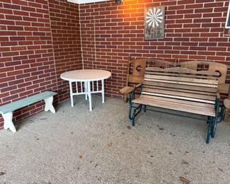 Outdoor glider