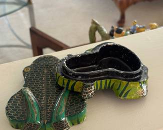 Vintage Frog Trinket Box