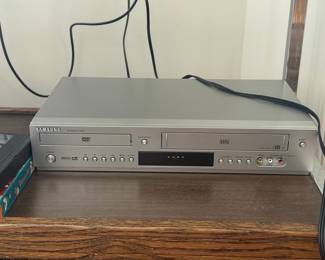 Samsung DVD/VCR Combo Player
