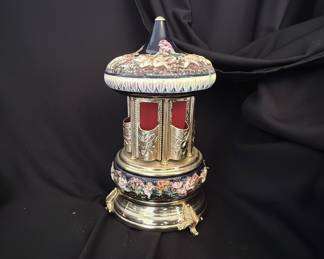 Capodimonte Italian Carousel Music Box
