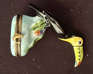 Porcelain Toucan trinket box