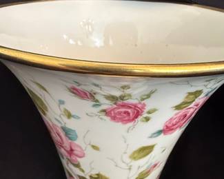 Lindner Kueps Bavaria Porcelain Rose Vase