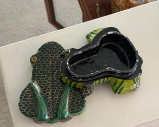 Vintage Frog Trinket Box