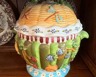 Tracy Porter for The Zrike Company Handpainted Ceramic Garden Basket Tureen