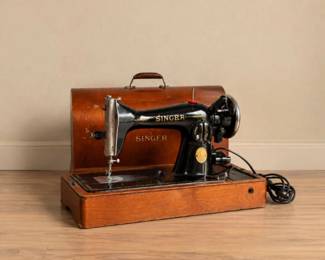 7 VintageSingerSewingMachine99KBentwoodCase
