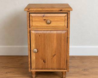 145 VintageSolidPineBedsideCabinetwithDrawer