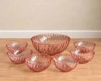 92 VintageArcorocFrancePinkSwirlGlassBowlSet