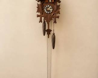 137 VintageGermanBlackForestCuckooClockMorgenbltter