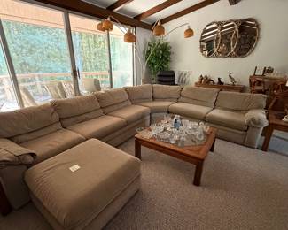Nice sectional set